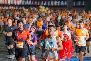 BIB: 0072, 171, 92207
                            <button type="button" onclick="openModal(22825609)" class="btn btn-primary btn-sm float-right btn-popup" data-toggle="modal" data-target=".modal-high-quality">
                        <i class="fas fa-shopping-cart"></i> Add to Cart
                    </button>
                                            <button type="button" onclick="isThisMe(22825609, true)" class="btn btn-success btn-sm float-right btn-popup btn-isme hidden" data-toggle="tooltip" data-placement="bottom" title="นี่คือรูปของคุณใช่ไหม คลิกที่นี่เพื่อเอาเข้าอัลบั้ม">
                        <i class="fas fa-plus"></i> Add to album
                    </button>
                    <button type="button" onclick="isThisMe(22825609, false)" class="btn btn-warning btn-sm float-right btn-popup btn-isnotme hidden">
                        <i class="fas fa-ban"></i> Remove from album
                    </button>